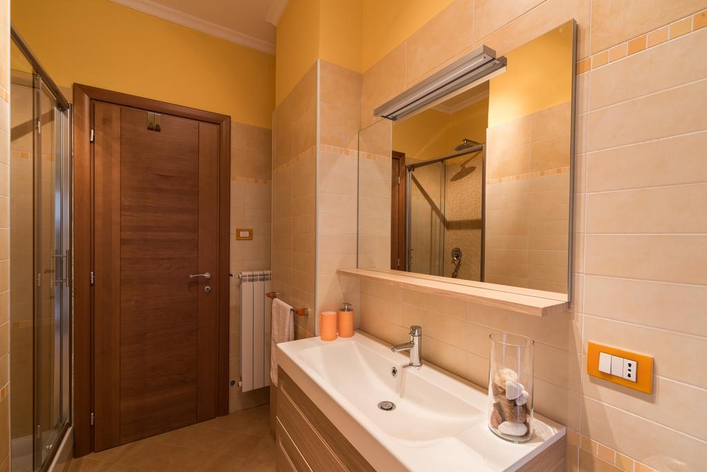 רומא La Casa Di Emma A Trastevere מראה חיצוני תמונה
