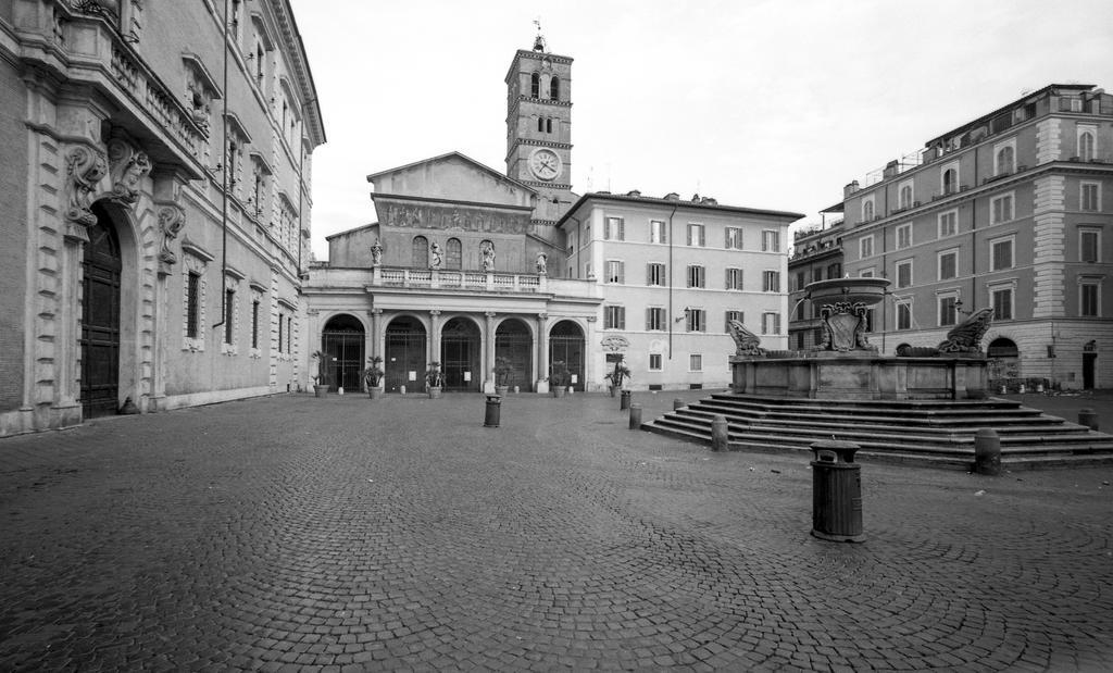 רומא La Casa Di Emma A Trastevere מראה חיצוני תמונה