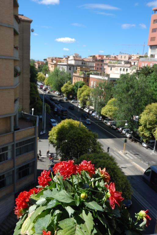 רומא La Casa Di Emma A Trastevere מראה חיצוני תמונה